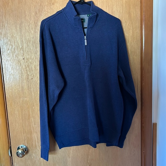 NWOT really nice men’s casual sweater. 1/4 zip and stand collar. - Picture 2 of 10